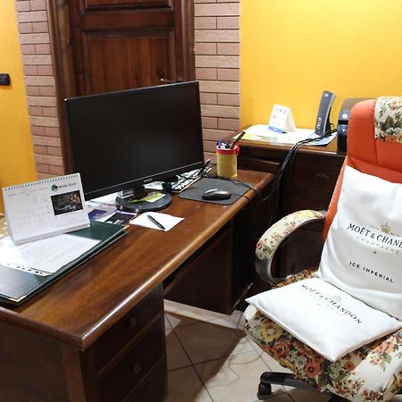 Le Chalet Del Pollino โรตอนดา ภายนอก รูปภาพ