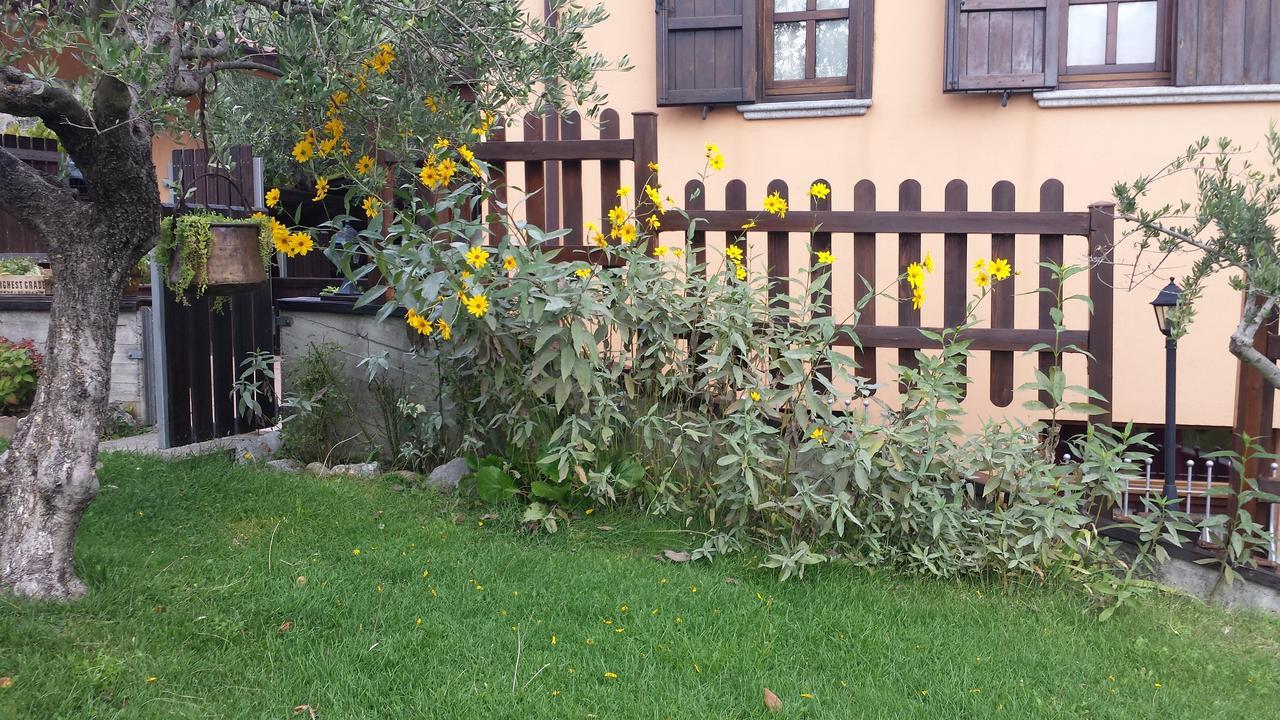 Le Chalet Del Pollino โรตอนดา ภายนอก รูปภาพ