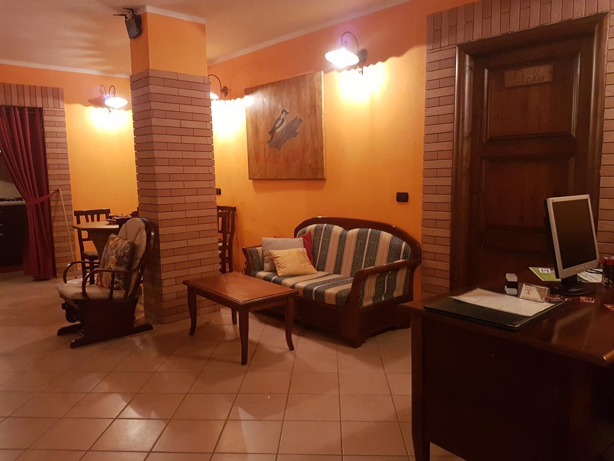 Le Chalet Del Pollino โรตอนดา ภายนอก รูปภาพ