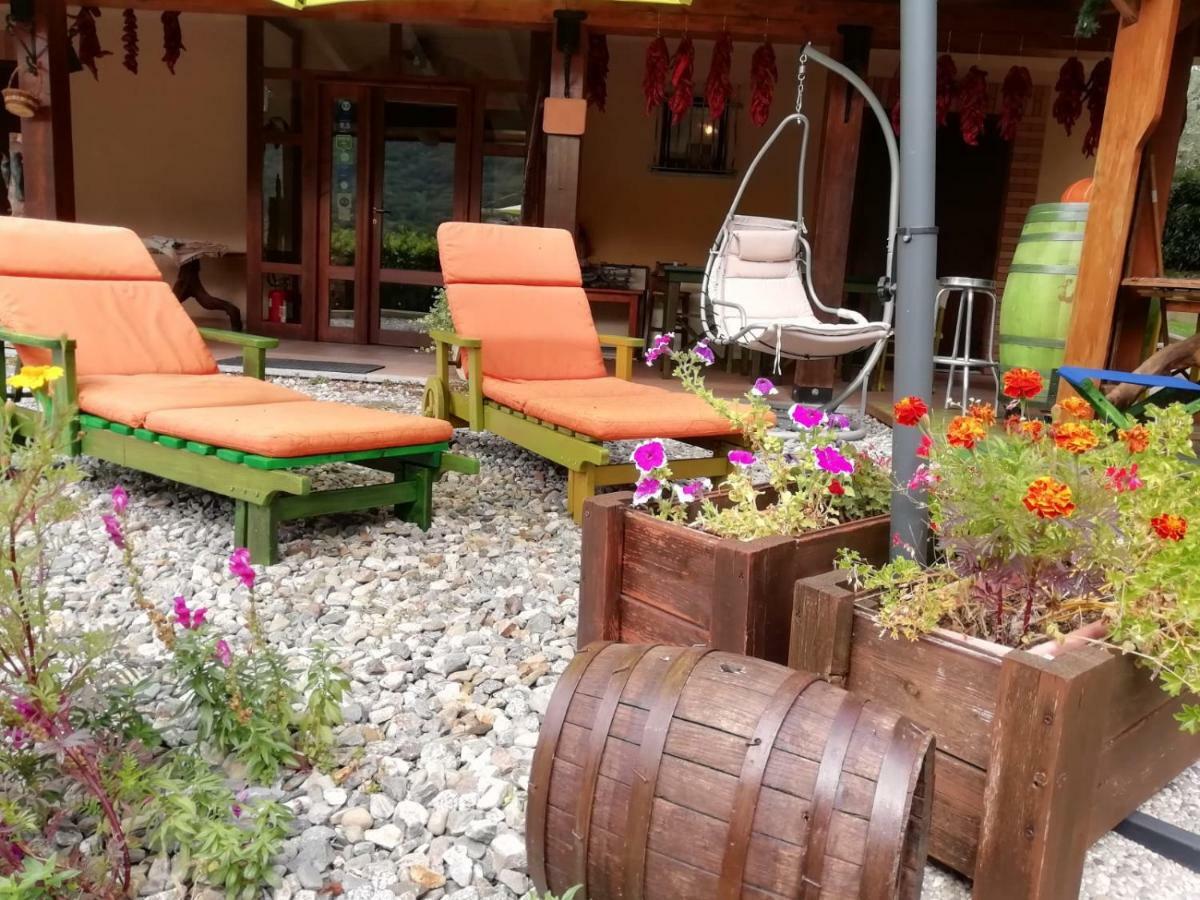 Le Chalet Del Pollino โรตอนดา ภายนอก รูปภาพ